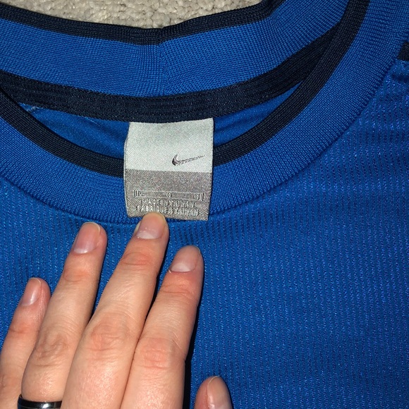 Nike L Men’s long-sleeve shirt - Picture 3 of 7